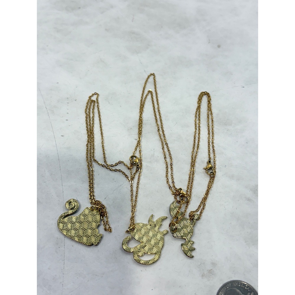 3pc Black Cat Enamel Necklace Set Halloween Spooky Cute Bat Cat Gold Tone Chain - Picture 3 of 5